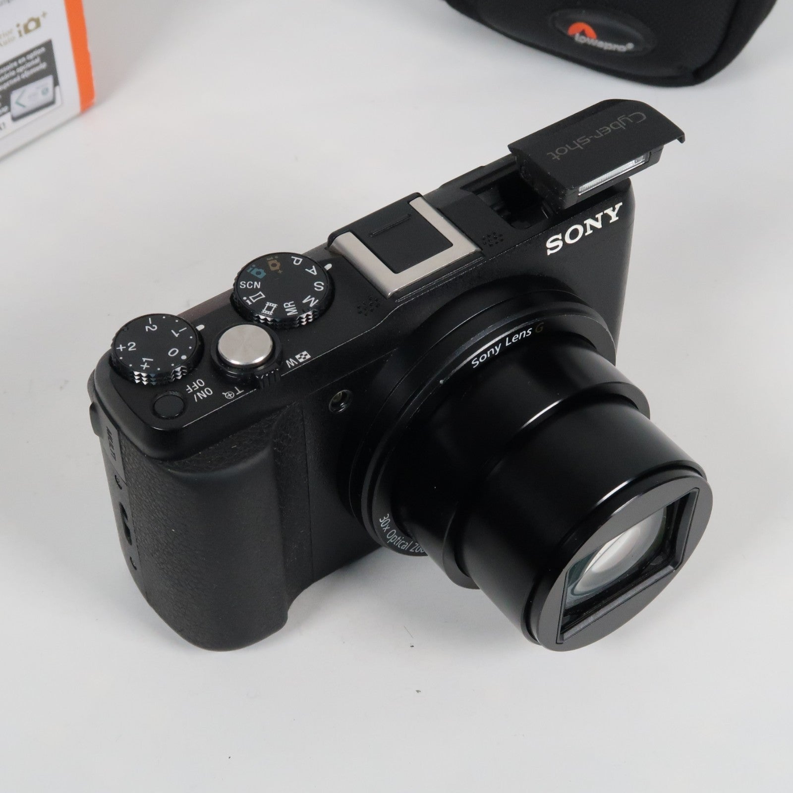 Sony CyberShot DSC-HX60V 20.4MP Digital Camera – Boxed, with Case & 32GB SD Card