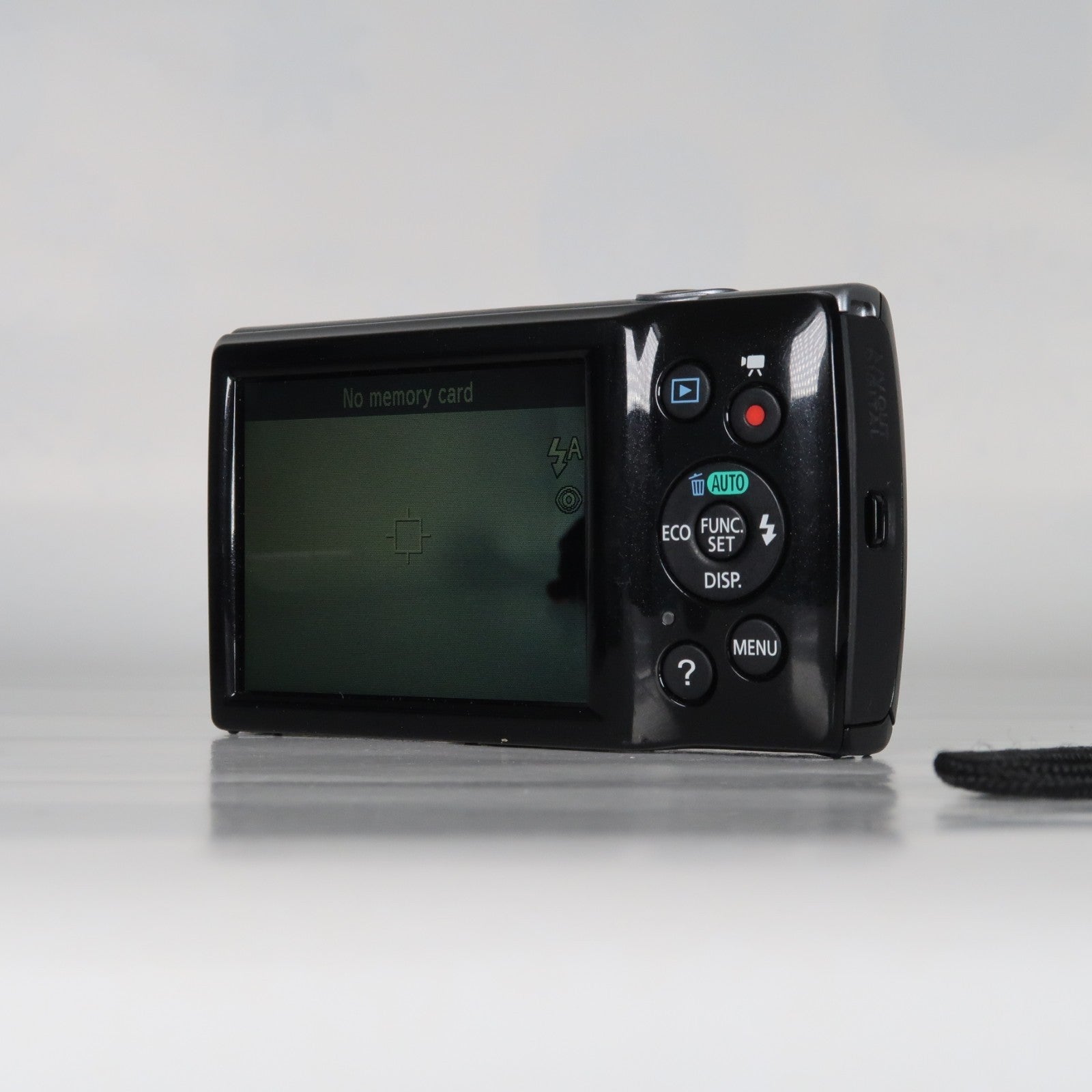 Canon IXUS 145 / ELPH 135 16.0MP Digital Camera Black – With SD Card 4GB & Case