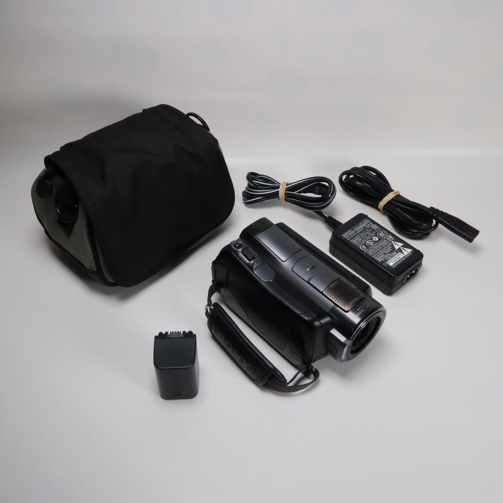 Sony HDR-SR12E Full HD AVCHD Handycam Camcorder – 120GB Internal Storage