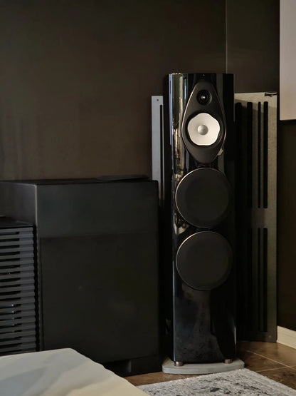JTR Captivator 2400 Subwoofers (Pair)