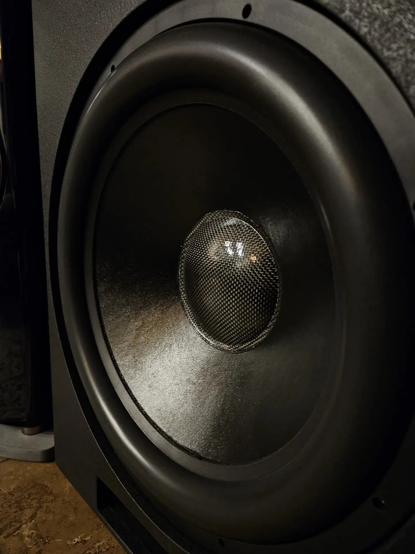 JTR Captivator 2400 Subwoofers (Pair)