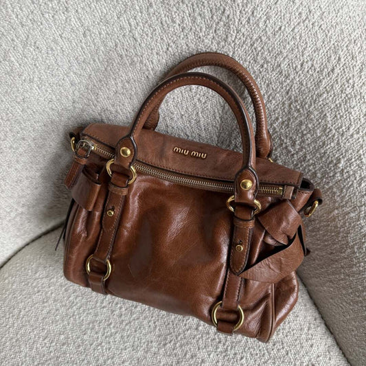 🔥 Authentic Miu Miu Mini Vitello Lux Brown Leather Handbag Pre-owned 🔥
