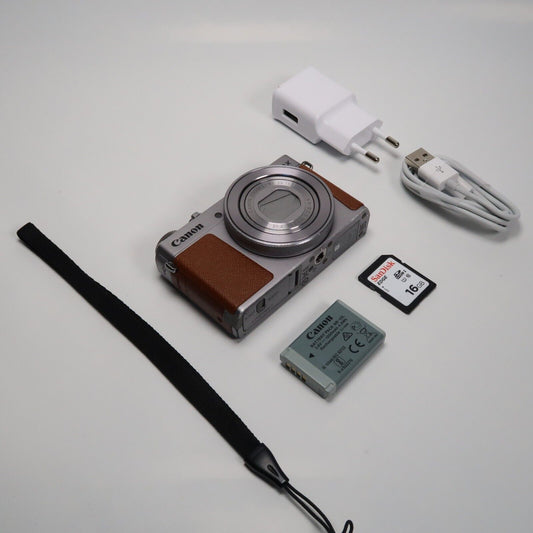 Canon PowerShot G9X Mark II 20.1MP Digital Camera Silver + SD Card 16GB