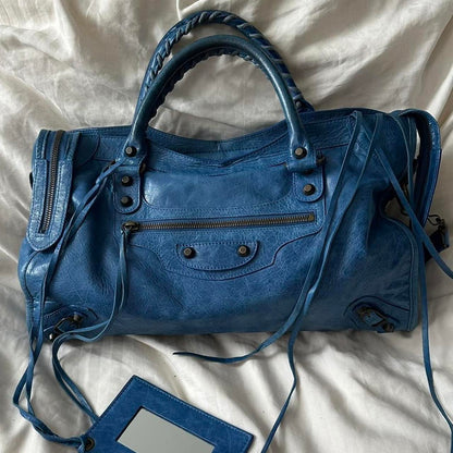 🔥 Authentic VINTAGE BALENCIAGA ‘FIRST’ CITY BAG Pre-owned 🔥