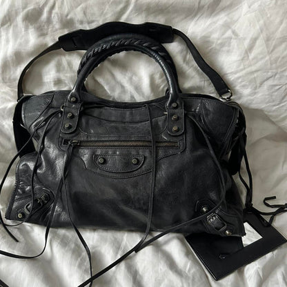 🔥 Authentic vintage balenciaga city bag Pre-owned 🔥