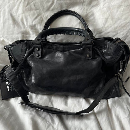 🔥 Authentic vintage balenciaga city bag Pre-owned 🔥