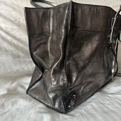🔥 Authentic METALLIC BALENCIAGA PAPIER BAG Pre-owned 🔥