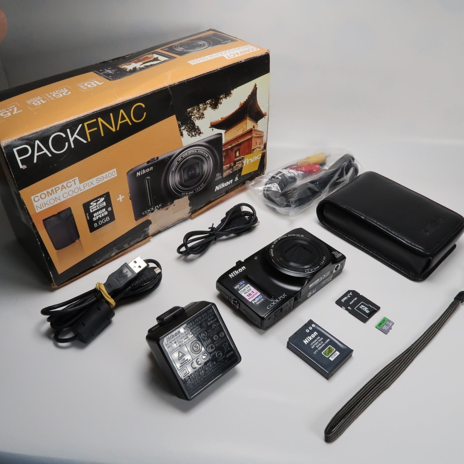 Nikon Coolpix S9400 Digital Camera – Black – 18MP 18x Zoom [Mint] with Original Packaging &amp; SD Card