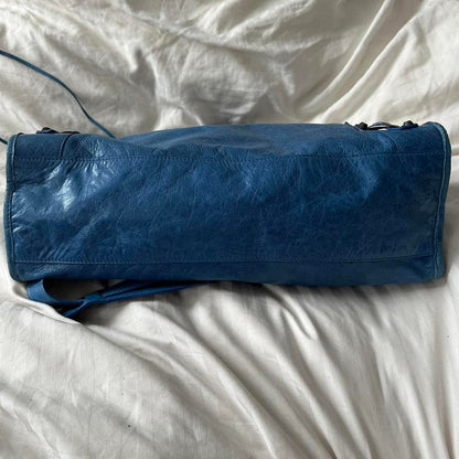🔥 Authentic VINTAGE BALENCIAGA ‘FIRST’ CITY BAG Pre-owned 🔥